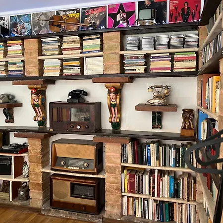 Elia Old Town 公寓 *